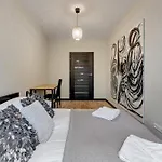 Aquarius By Grand Apartments
